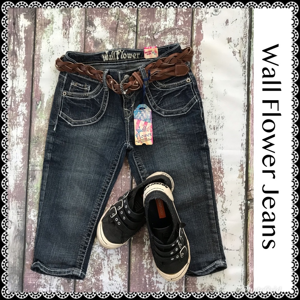 NWT Wall Flower crop jeans, size 5